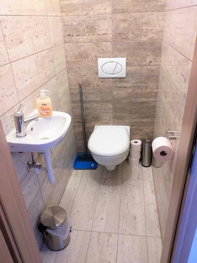 דברצן Hatvan Corner Apartments מראה חיצוני תמונה